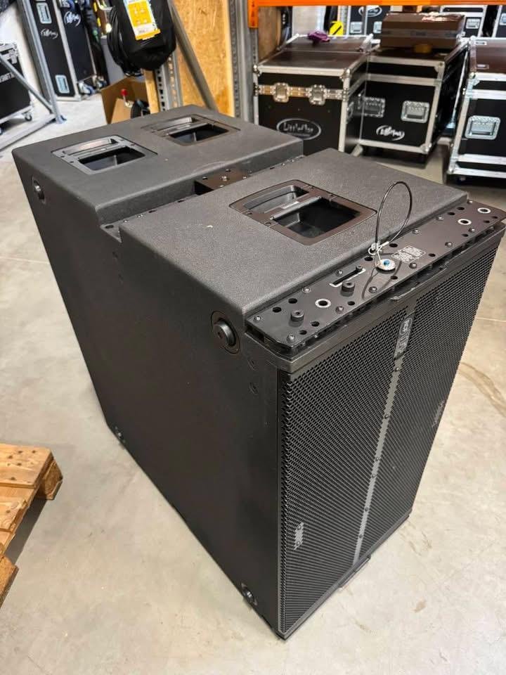 RCF TTS 36-A Active High-Power Subwoofer (Used) - Image 2