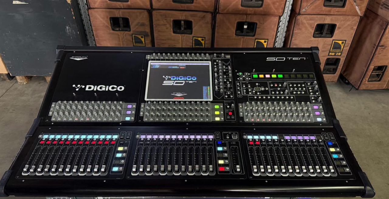 DiGiCo SD10 Digital Mixing Console Surface Only (Used)
