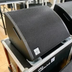 d&b audiotechnik MAX2 stage monitor