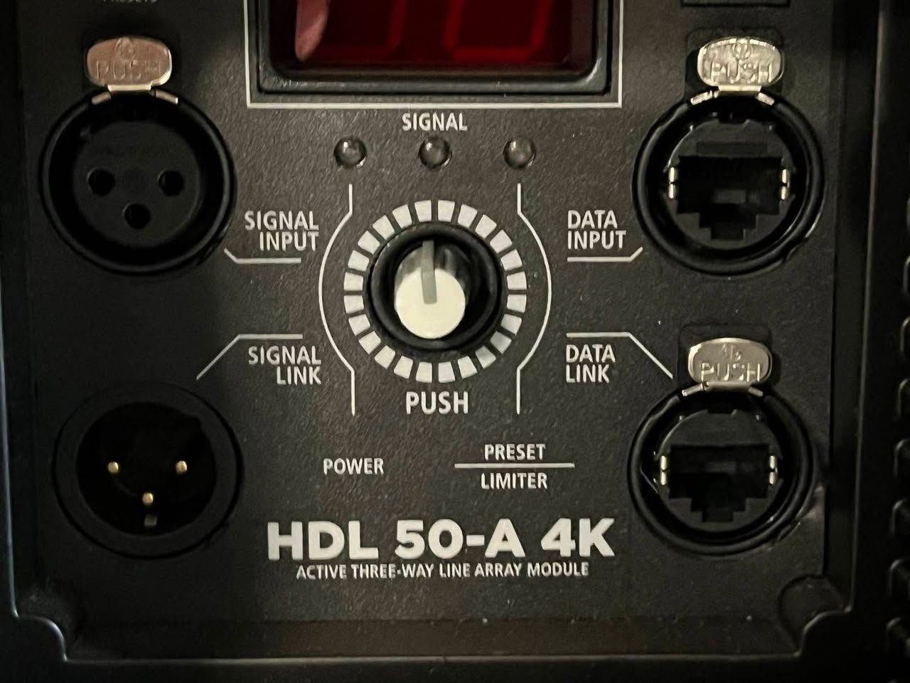 RCF HDL 50-A 4K Active Line Array Speaker with Accessories - Image 3